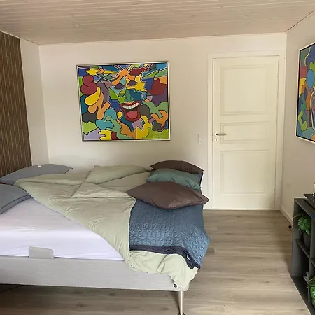 Adelgadehuset شقة فندقية