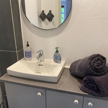 Adelgadehuset بوجنسي